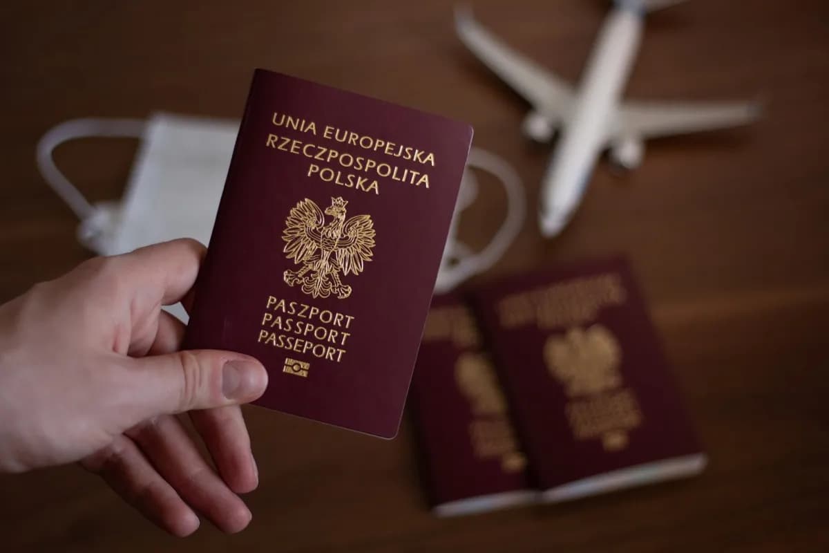 Gdzie zapłacić za paszport? Sprawdź najdogodniejsze miejsca w Polsce