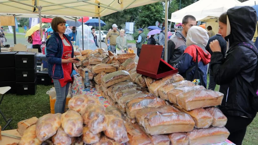 Najciekawsze pamiątki i produkty regionalne, które warto przywieźć z Zakopanego