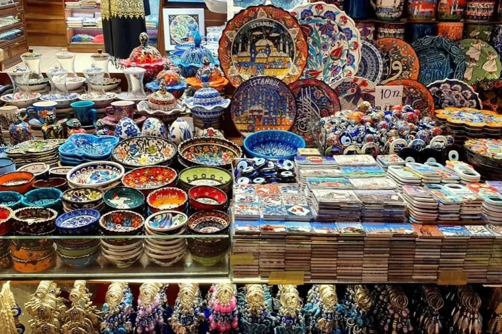 Jakie pamiątki z Turcji warto przywieźć? Niezwykłe skarby i tradycje