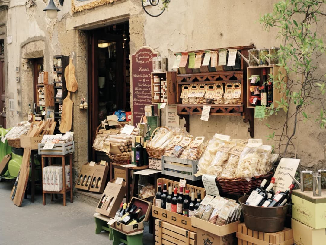 Jakie pamiątki z Włoch przynieść, by zachować wspomnienia podróży?